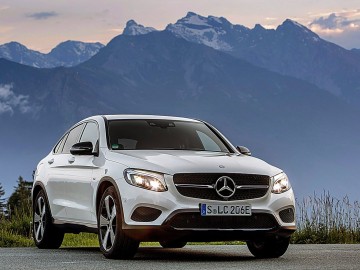 SUV-y - luksusowe, przestronne i rodzinne
